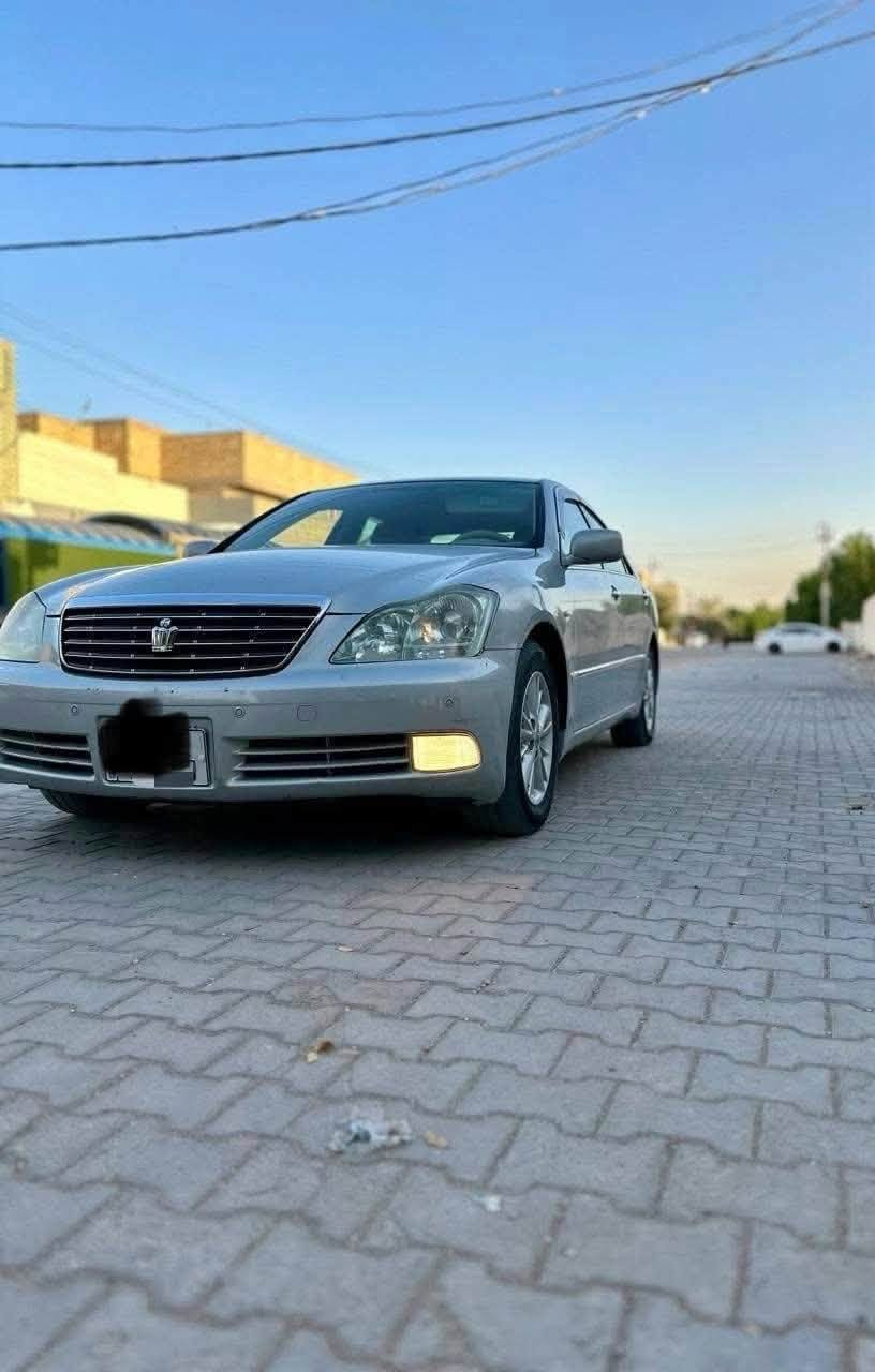 شاهينة 2005 كصةقمارة فقط 6 بصمات تبريد قطعتين تحوير نجف متومة طبق الأصل ساحب واجهة بيها ب37 للاستفسار *********** مكانها بغداد
