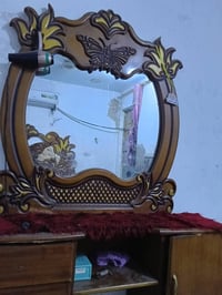 غرفه للبيع بس كنتور مابيها المكان الكماليه المعوقين سعر مناسب لرقم 078...