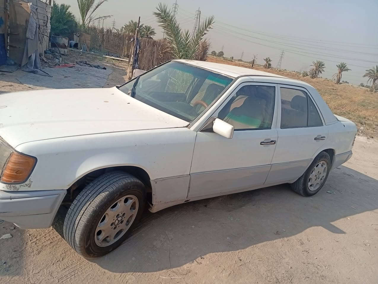 السلام عليكم مارسدس دب موديل 89 بأسمي السيارة جاهزة بيهة خلل بصيط بالگير ابيعلك گير گايم بس ترايهة بهاذ الگير للبصرة عنواني بغداد قفلهة 35 ورقه مكينه وگير 2ونص تخم تاير الي يريدهة كاملة السيارة شغالة او الي يريدهة بس رقم نفاذ السنوية لغاية 2031 للأستفسار علا الرقم الموجود ***********
