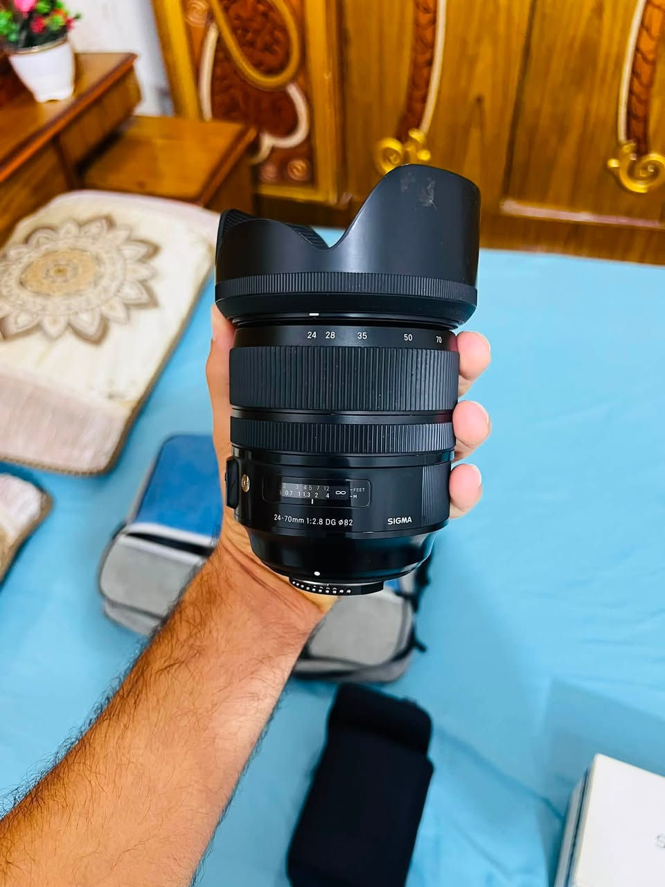 للبيع نيكون d750
جدا نظيفه 
مع عدسه سكمه 70-24 الفتحه 2.8
عدسه تايمور 200-70الفتحهً 2.8
عدسه نيكون 50ثابت الفتحه 1.8
التواصل 
***********
***********
