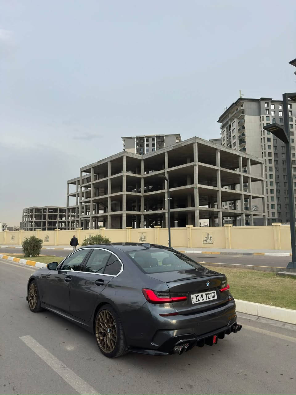 G20 330i • ٢٠٢١ • ماشيه ٧٠ الف