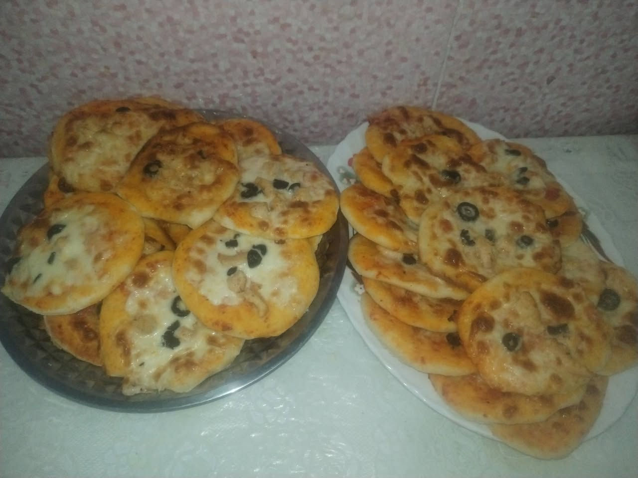 ميني بيزا • خانقين • دجاج ونقانق