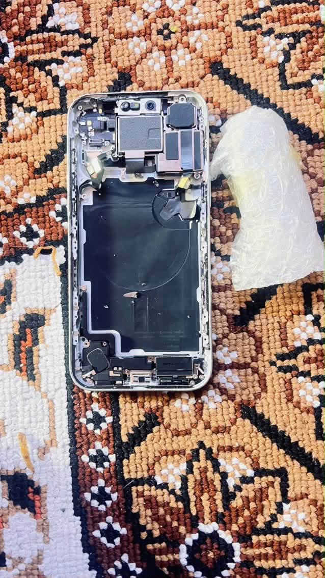 ايفون • مال تفصيخ
