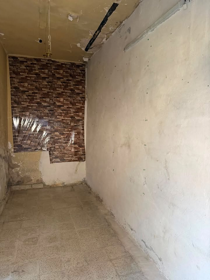 محل للايجار
الحرية سوق الثانية 
سعر الايجار 150 الف 
الاتصال على الرقم 

‭***********‬
