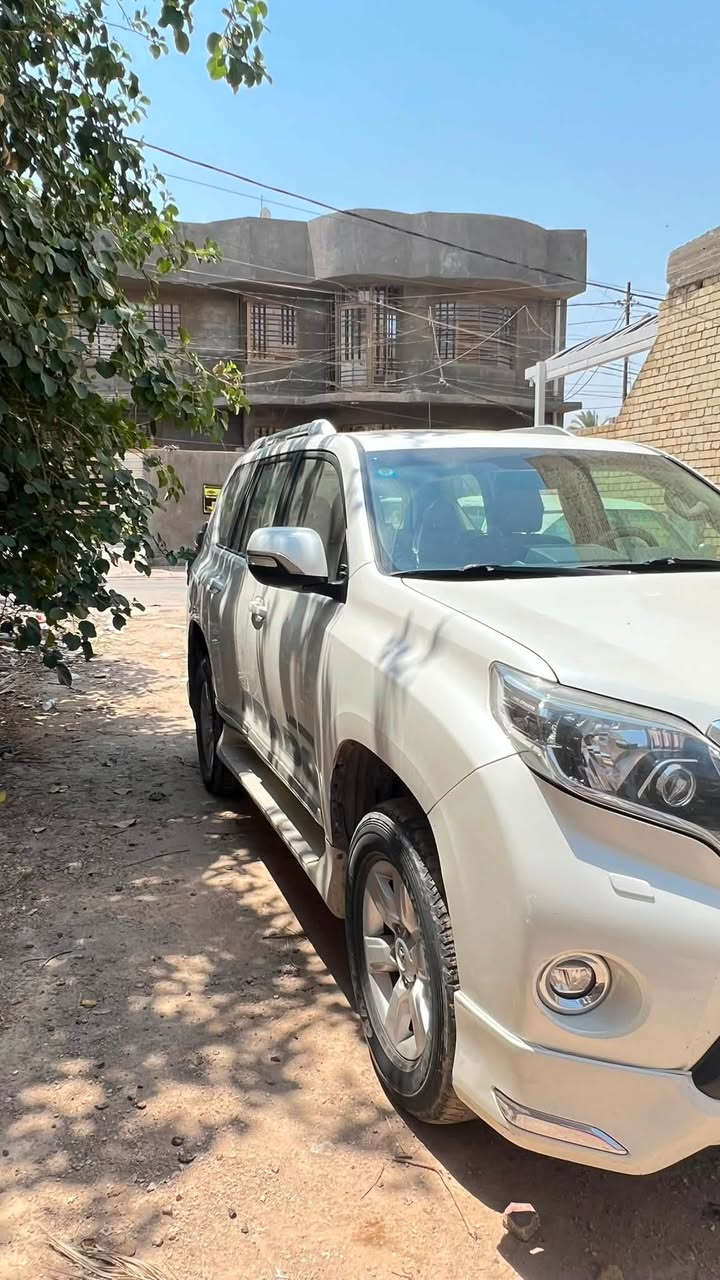ابرادو 2017 txl
مكفوله بيها فقط بارد بلباب الخلفي 
رقم بغداد الجديد 
مكان السياره كربلاء الحسينيه العطيشي
للاستفسار الرقم 
***********
