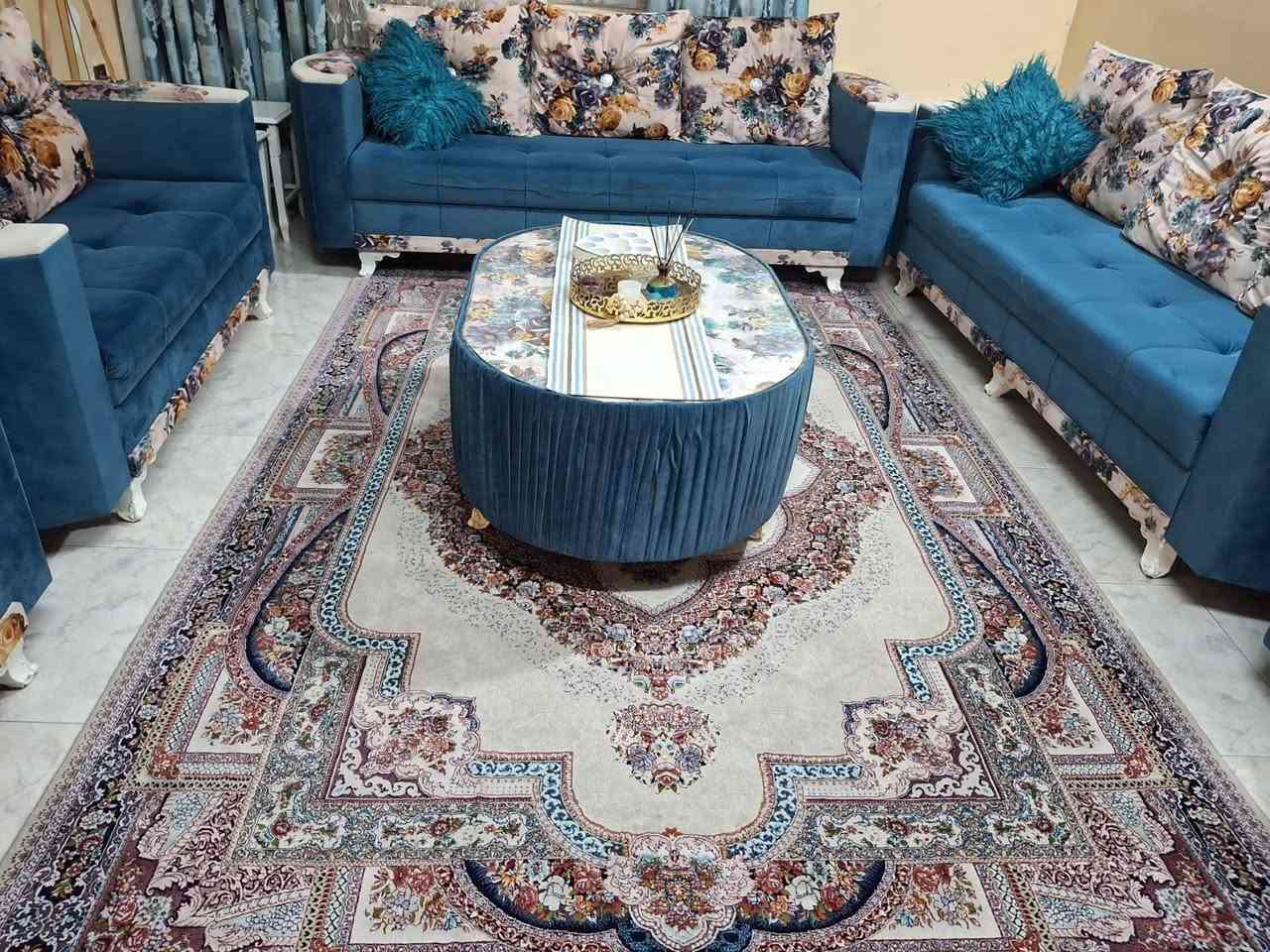 سلام عليكم.. قنفات للبيع جديدات مابيهن أي عيب
العنوان كركوك حي الواسطي التواصل خاص أو على رقم الهاتف ***********  السعر٤٠٠ وبي مجال بسيط
