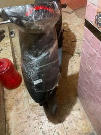عصفوريه شغاله تجفيت جديد  مابيه نواقص   نص هندر تشتغل  السعر 125 وبيه ...