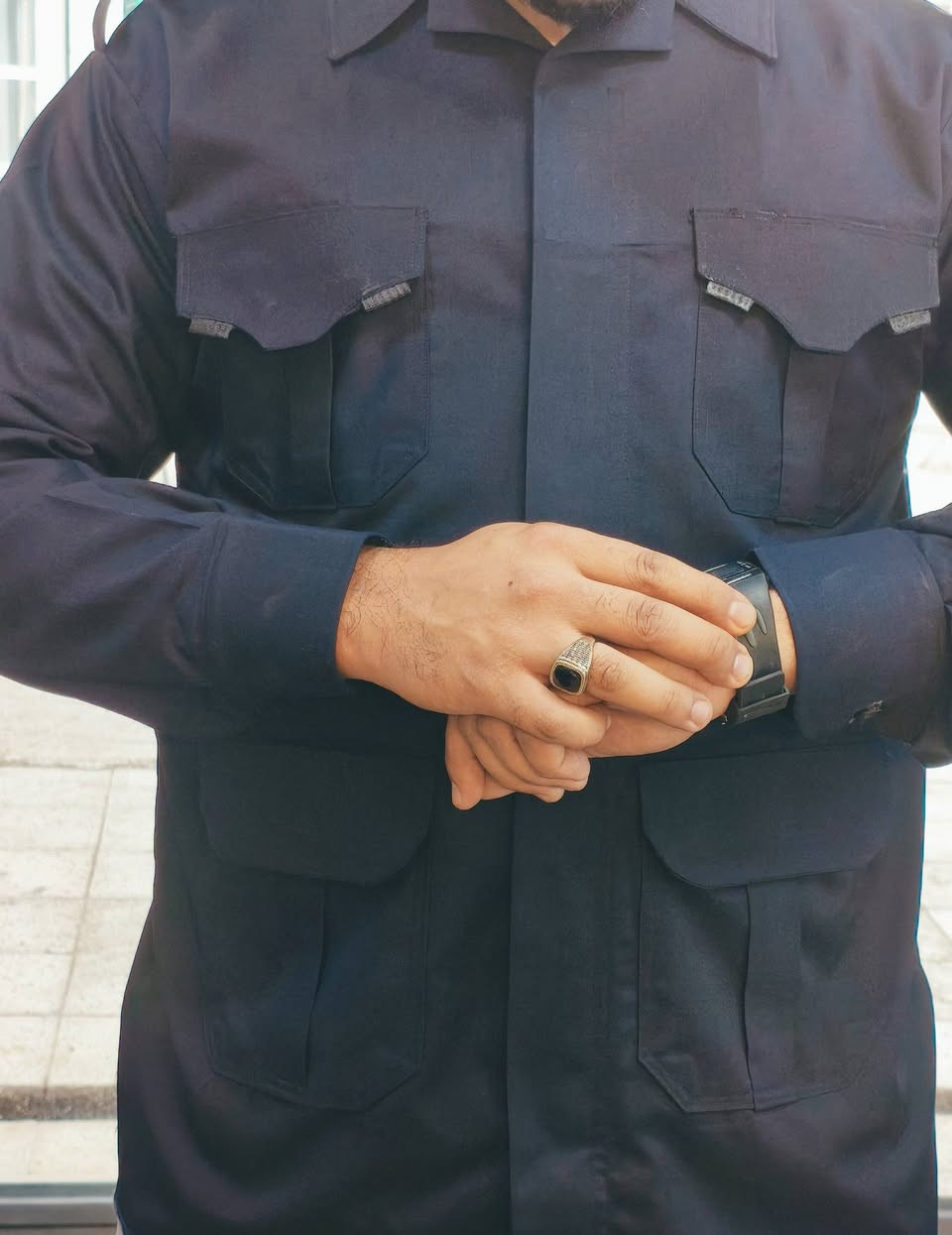فصال بدله عسكريه الخايط ابراهيم طلال الشوره
داخل القيصريه
فصال دشاديش رجالي جميع الصناف
فصالات نسائي 
رقم الهاتف***********

