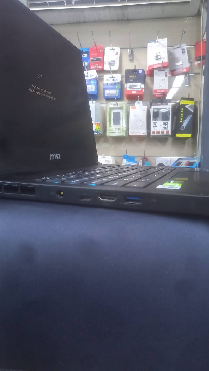 لابتوب مستعمل للبيع MSI gs66 stealth
مواصفات اللابتوب: i7 10750h
RTX 2070 super 8g
Ram 16g ddr4
SSD 512
Screen 15.6" 240hz
السعر: خاص
