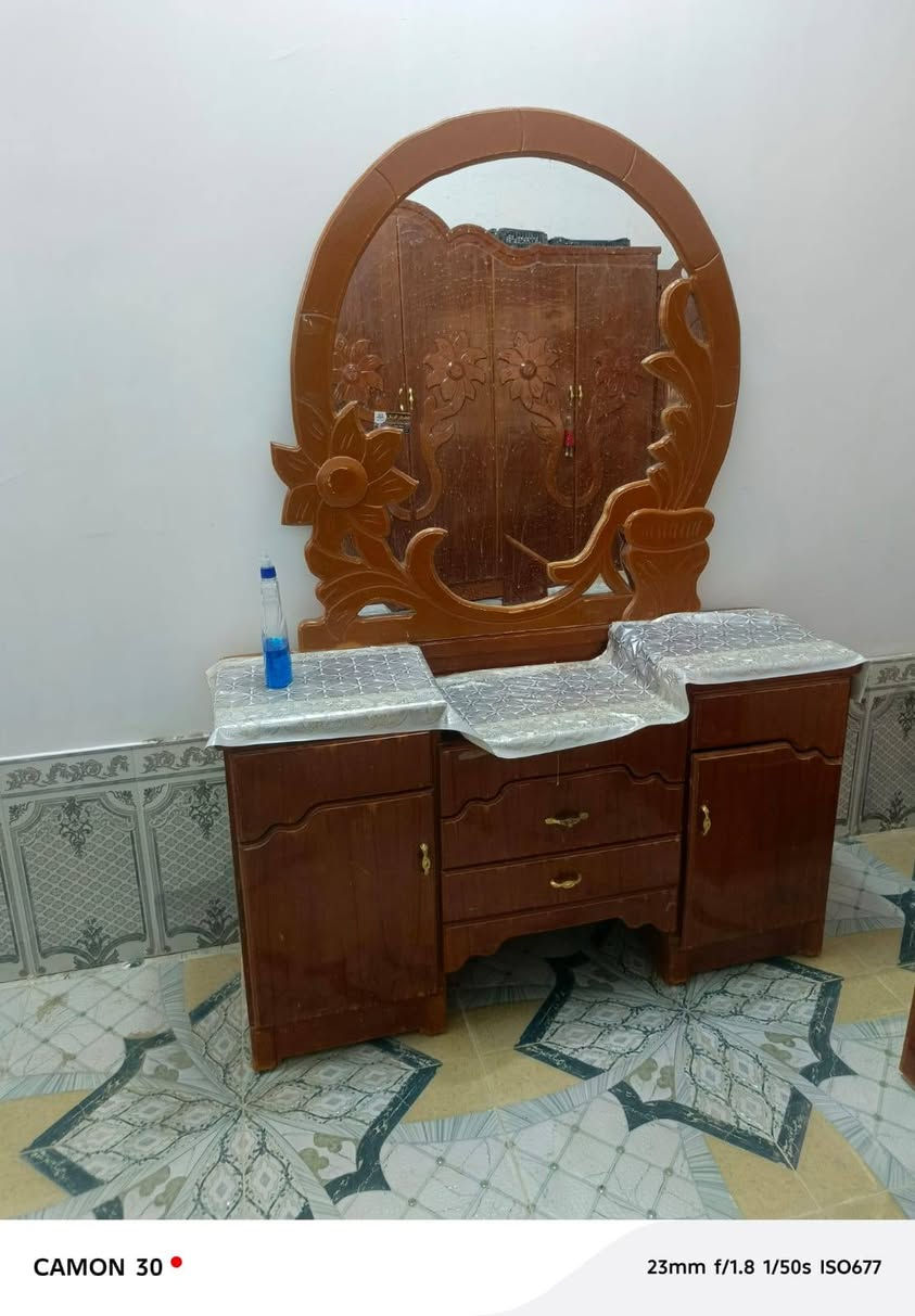 مكلف بنشر غرفه مثل ماموضخه بصوره سعر 500 اتصل على الرقم ***********

نص مكتوب في الصور:
- *********** اتصل
- غرفه سته باب نضيفه
- سعر 500
- CAMON 30 • 23mm f/1.8 1/50s ISO943
- CAMON 30  23mm f/1.8 1/50s ISO677