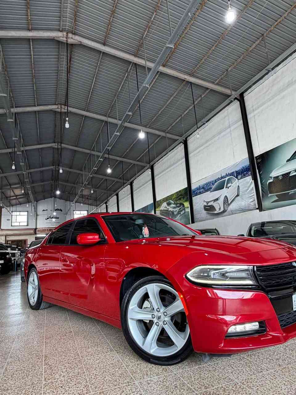 دودج تشارجر • ٢٠١٧ • ٧٠٠٠٠ميل