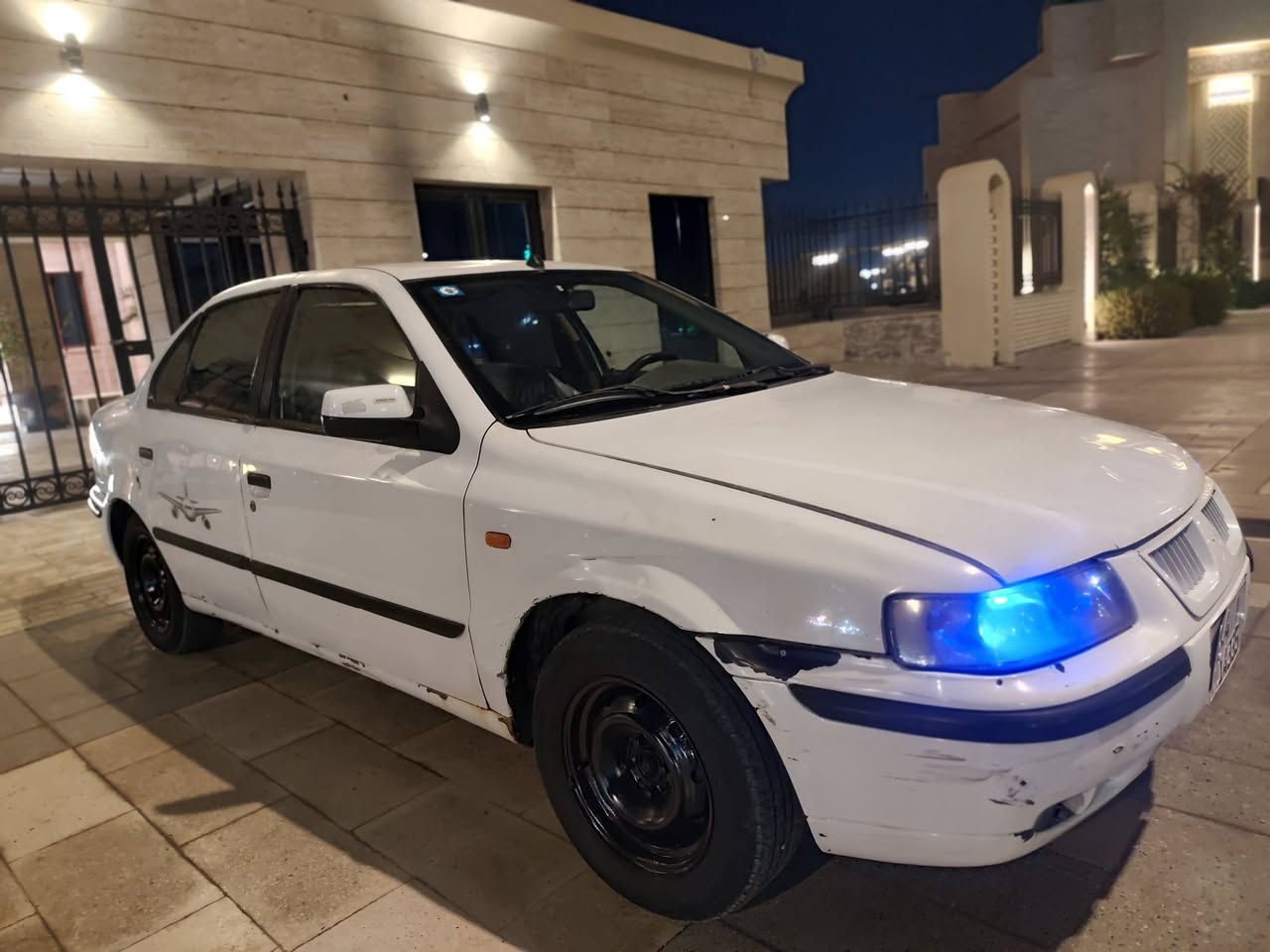 يالله السلام عليكم سمند 11 ناطق مكفوله من ضربه القويه والتبديل طخات بسيطه 
بيه مكينه كير كفاله
 حداديه جديده 
مشط ستيرن جديد
 فريم ممه جديده
 بريشر جديد سياره متعوب
 عليه تبريد ثلج 🥶
 مشروع وطني باسمي 
شرط مداور ثاني يوم 
السعر 35 بيه مجال حك الجيه 
مكان كربلاء المقدسه
تصال  ***********
