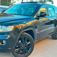 للبيع    2013 Jeep Grand Cherokee L Limited  جيب ليمتد  1/1  رقم بغداد...