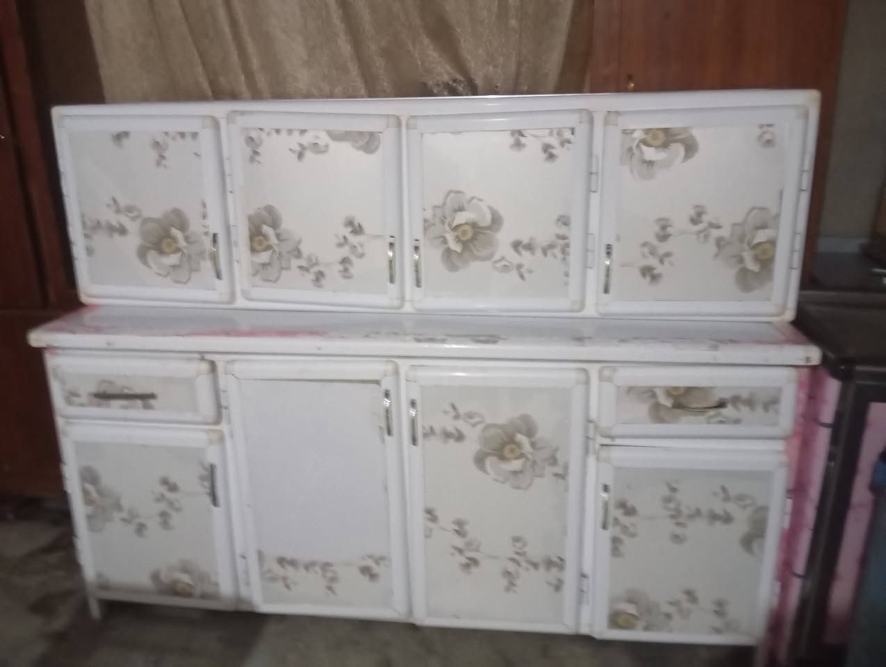 طوزخرماتو اشتري وبيع اي حاجة منزلية غرفت نوم ديوان ثلاجة مجمدة طباخ كونتر أي حاجة منزلية ***********..***********
