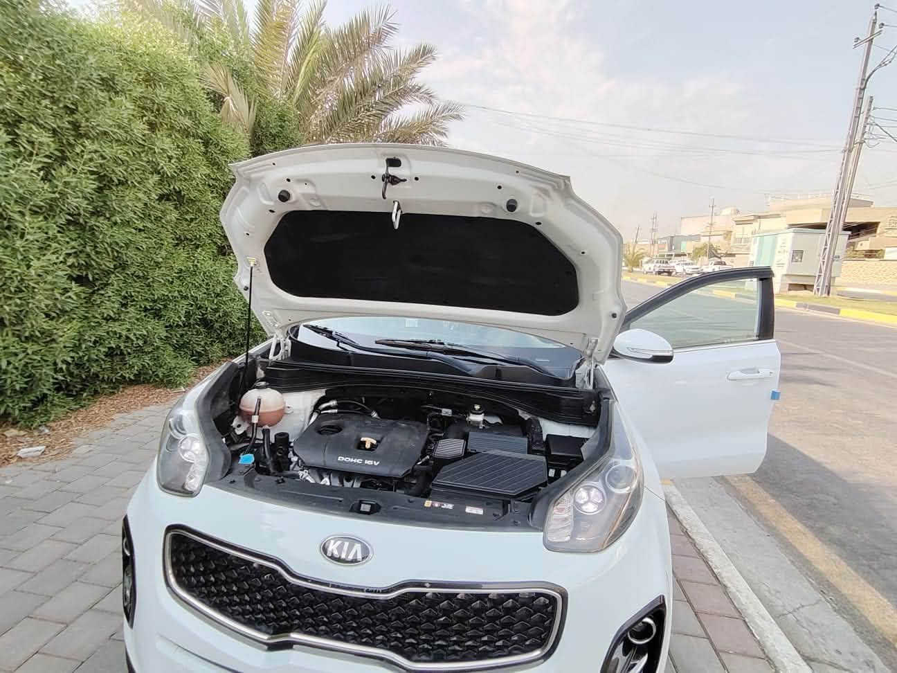 السلام عليكم
كيه سبورتج للبيع موديل 2019 خليجي استخدام شخصي السياره كفاله عامه على وضع شركه من صبغ ومن ضربه وفتح وتبديل  مكينه وكير كفاله محرك   2000ماشيه87 تحويل مباشر رقم أربيل سعرها 172 ورقه بيها مجال بسيط مكاني بغداد البلديات رقم ***********
