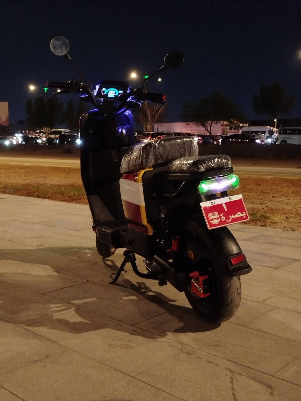 السلام عليكم
R11 
5 باتري جدد 32  للبيع 
سعر 500 وبيها مجال 
ه*********** متواجد واتساب فقط
