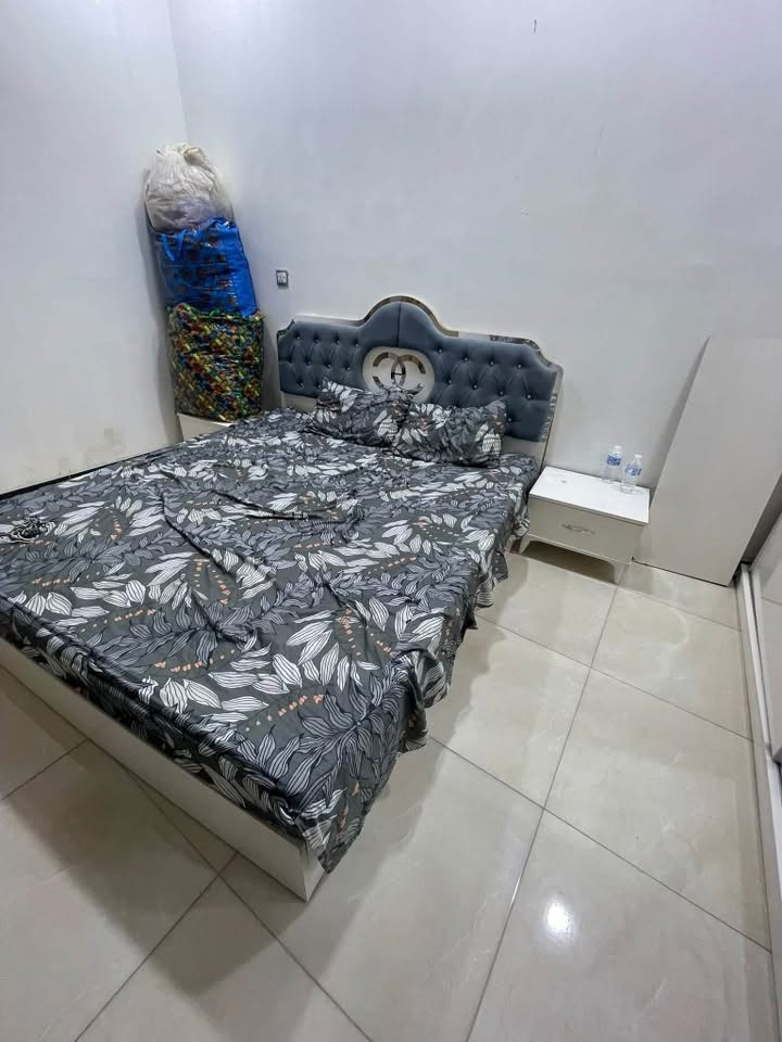 للبيع 300 مكانهه الكاظمية *********** وتساب
