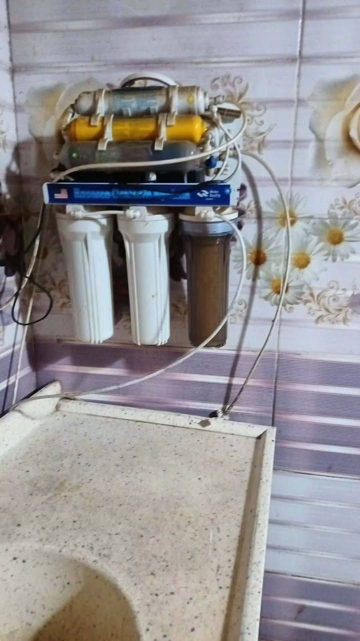 للبيع 
مبرده شغال نظيف سعر ٦٠ 
الفلتر نظيف سعر ٥٠
ثلاجه شغال نظيف سعر ١٣٠
وبيه مجال ع خاص
فلوجه حي الأندلس
*********** للاستفسار
