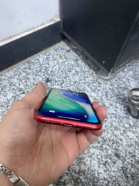 ايفون 11 • ١٢٨ • بطاريه ٦٩