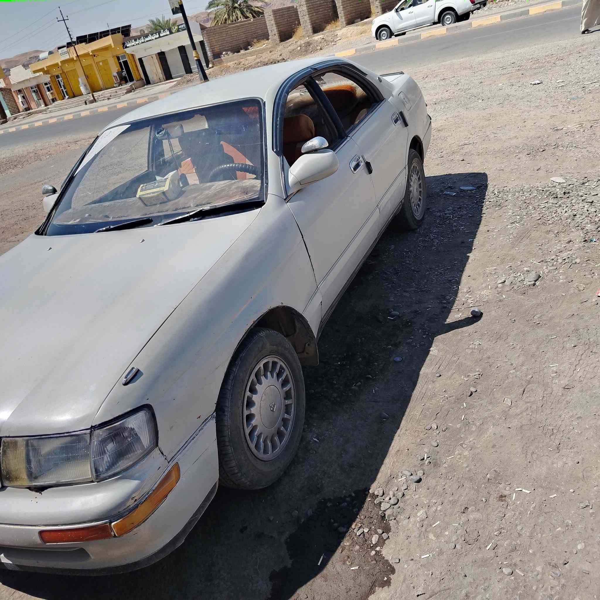 السلام عليكم مكلف بلنشر سيارة كراون بطة للبيع شرط التحويل اتصل علرقم وبخدمتك ***********
