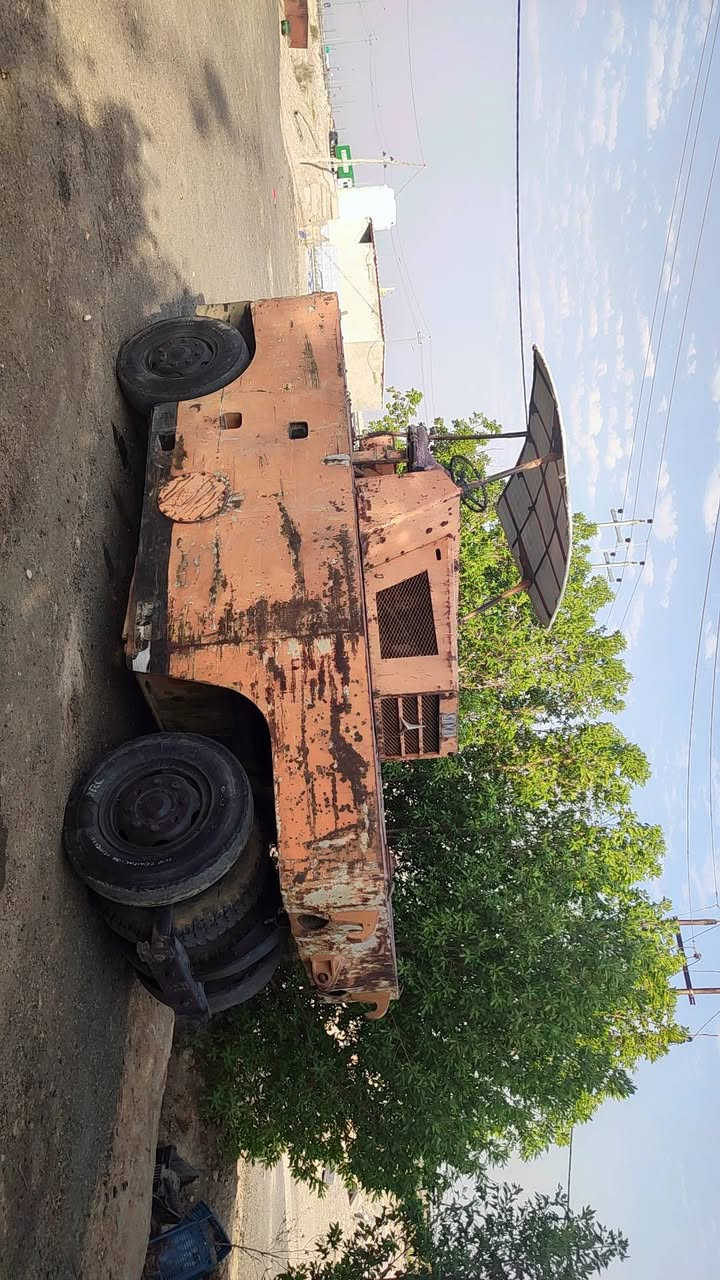 حادله مطاطيه 9 تاير مكينه 6 ازوزه زناجيل جدد جاهزه للعمل بدون ارقام
رقم الهاتف ***********

