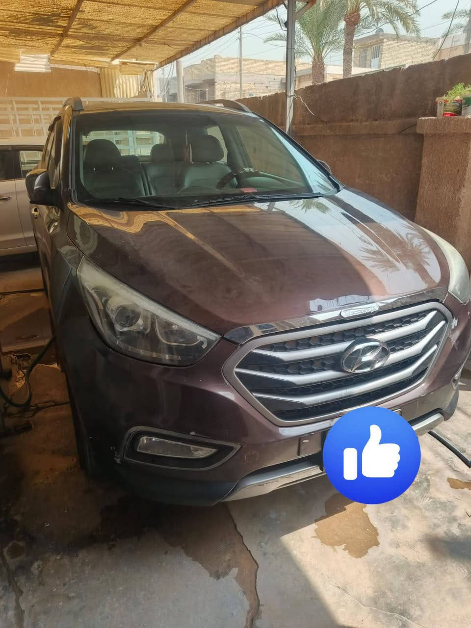 هونداي توسان 2014 للبيع فور ويل السياره نص فول وارد امريكي حادثها بنيد وجاملغ ايسر بارد السياره ضررها سطحي وبحاله جيده مكينه 2.4 فور ويل اتصال أو استفسار ***********
