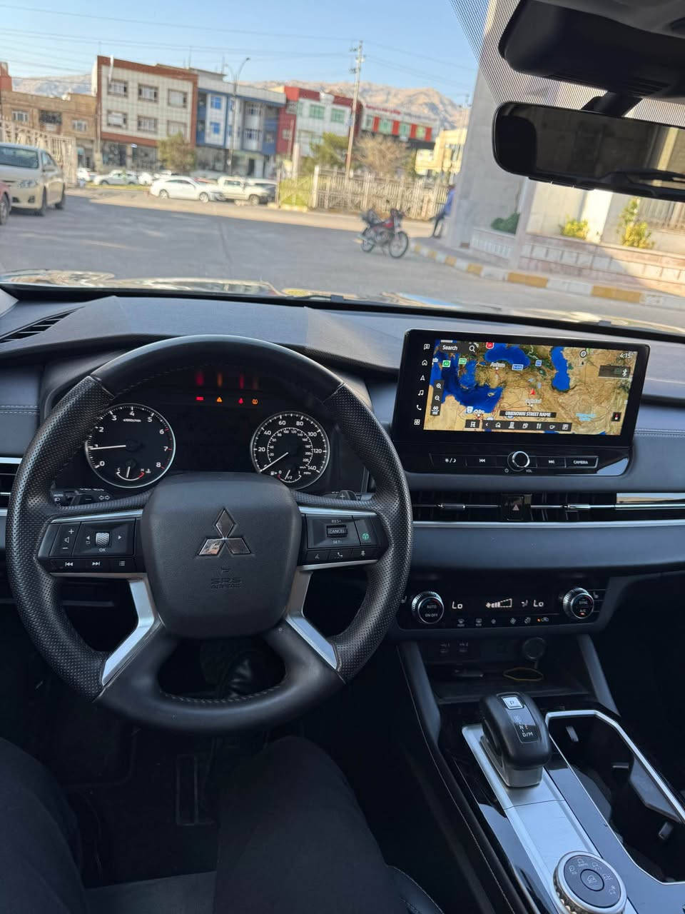 Mitsubishi Outlander SE 2025 اوتلاندر ✔️

محرك 4 سلندر حجم 2500  تنفس طبيعي مرغوب

بدون صبغ بدون تبديل بدون ارباك 👌
حادثها فقط دعامية امامية مسوي شاصي اربع اصابع بخ
شرط الترقيم اربيل دهوك سليمانية
٢٦ الف ميل ماشية

مواصفات SE فول فقط مو بانوراما و مو دبل اكسل

جاهز بدون مصرف 💯
كل شي بلادي شركة 💯

سعر 198 ورقة و مجال
مكان عقرة " ئاكرێ"
واتس اب و كورك *********** اكر, نينوى
