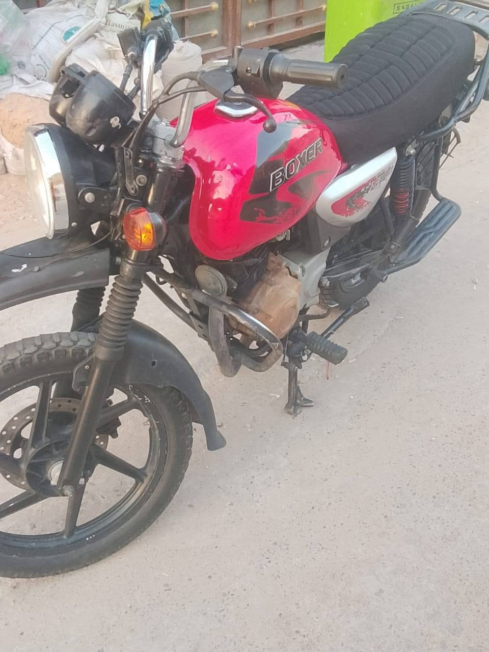بوكسر جبلي مرقم 22 شهر 11 مكينة مجفته مليون و550 بغداد الشعب ***********
