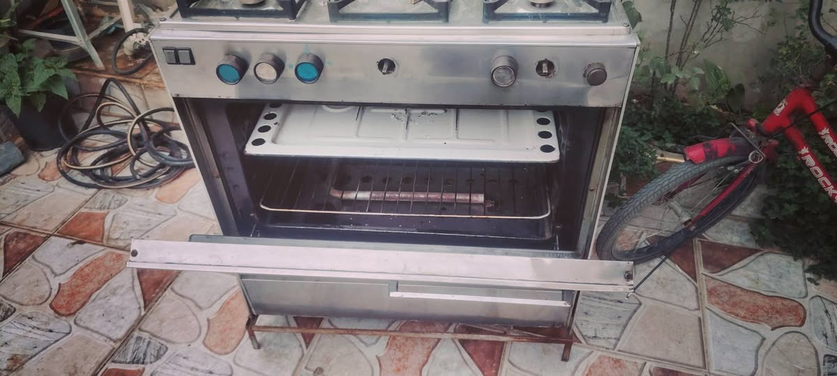 طباخ • نظيف جدا • كركوك