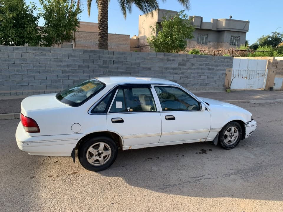 السلام عليكم
١٩٩٦ دايو  
مكينه كير بحاله جيدة تبريد شغال محتاج بس تعمير 
رقم بغداد
لون ابيض
السيارة ب اسمي تحويل ثاني يوم 
السعر ٢٥ 
مكاني الانبار الفلوجة النساف  
***********

