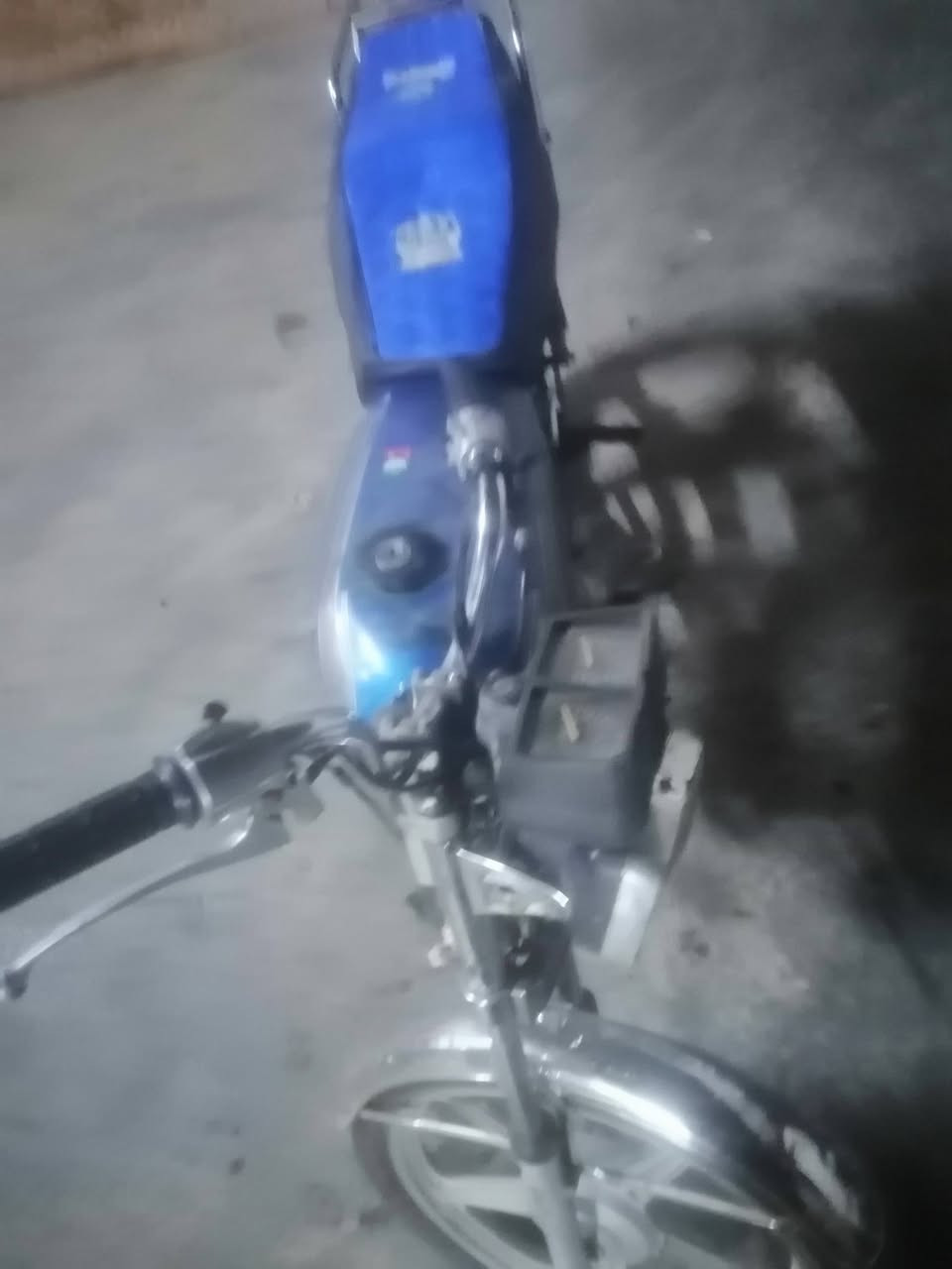 سلام عليكم اربع كير نقص كهربائية وبيهه كطعه خفيفه وتنظح من صفحه الكلج موديل 21ول مكينه 19[250وبيهه مجال بغداد المعامل ***********
