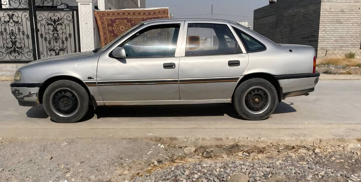 فكترا ١٨ للبيع
موديل ٩٢
محرك بيها صرف
السعر ٣٥ وبيها مجال
مكاني سهل نينوى
رقم الهاتف ***********
