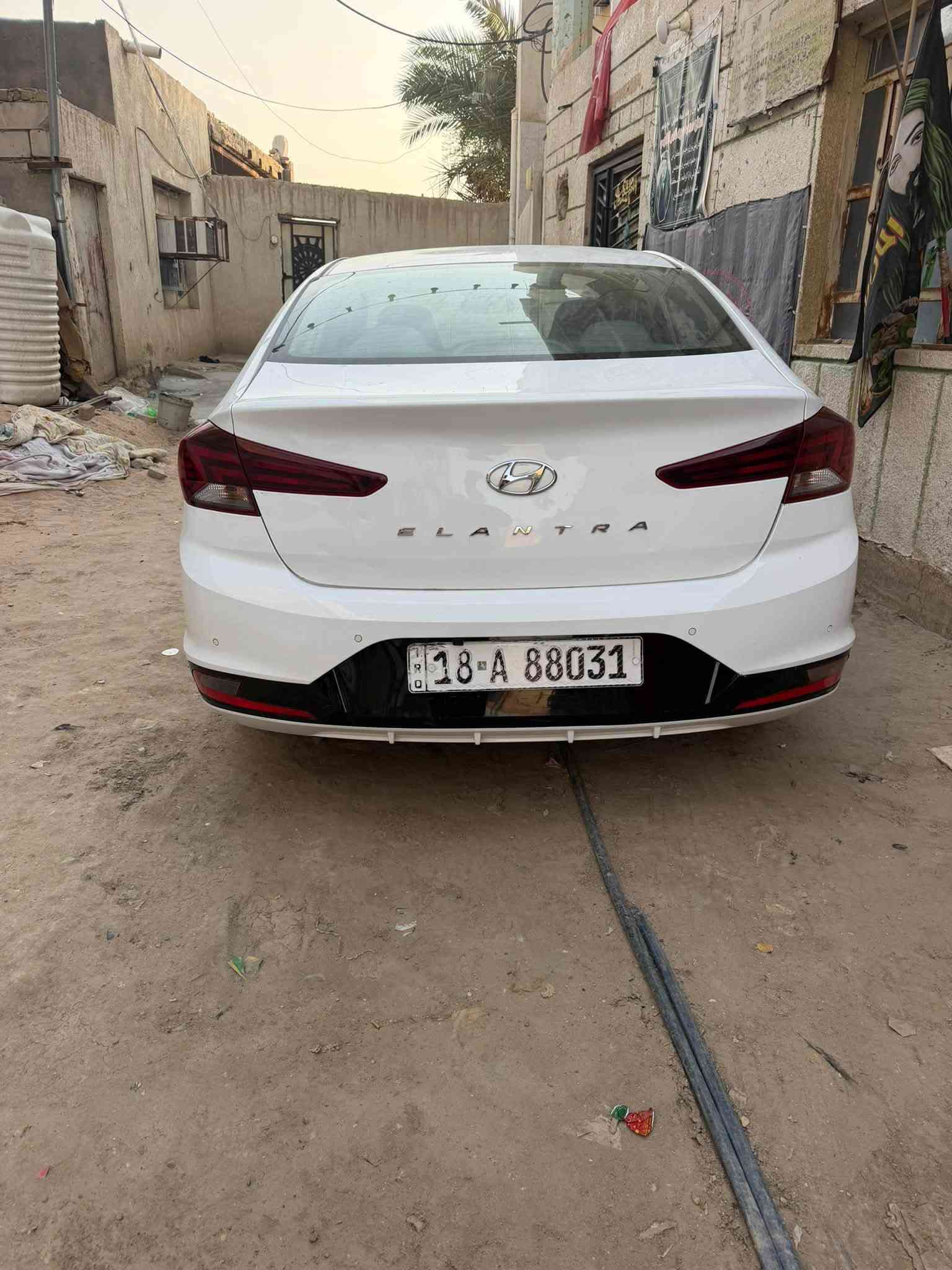 السلام عليكم النترا 2019 خليجي ماشية 190000KMفول مواصفات فتحة بصمة  شاشة وكامرة خلفي وامامي وحساسات خلفي وامامي وكشنات جلد تبريد قطعتين مري شفط  اشارة ترحيب دواخل بيجي وصاج بيها بارد فقط لاتبديل ولاضربة ولاصبغ والسونار مرفق بالصور رقم بابل انكليزي صاحبها بالناصرية تحويل مباشر هزة جديدة والسيارة جاهزة محرك كير حدادية تبريد مكاني ناصرية مركز *********** السعر 145 وبيها مجال قليل

