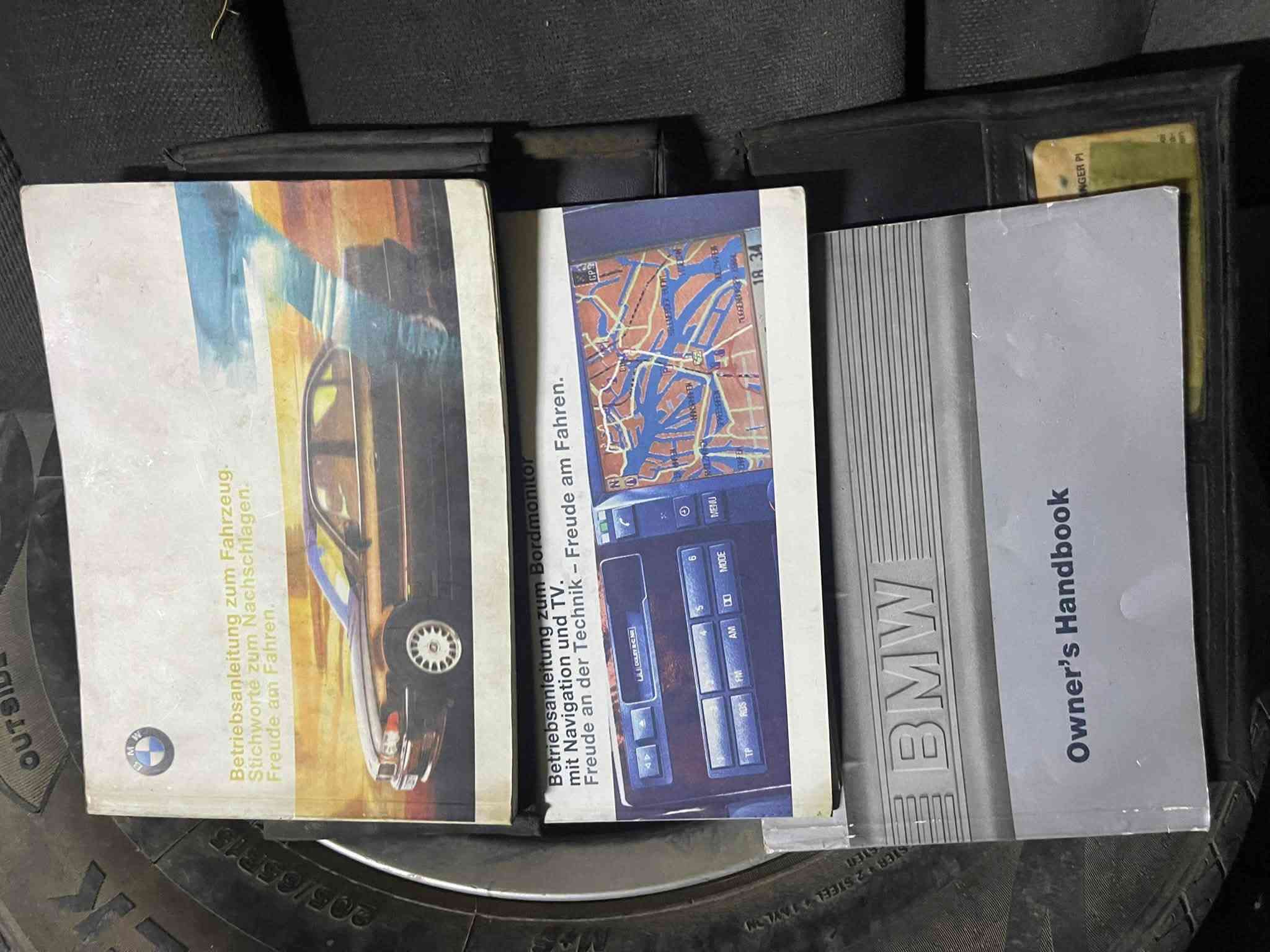 قطع غيار • بدون تفاصيل