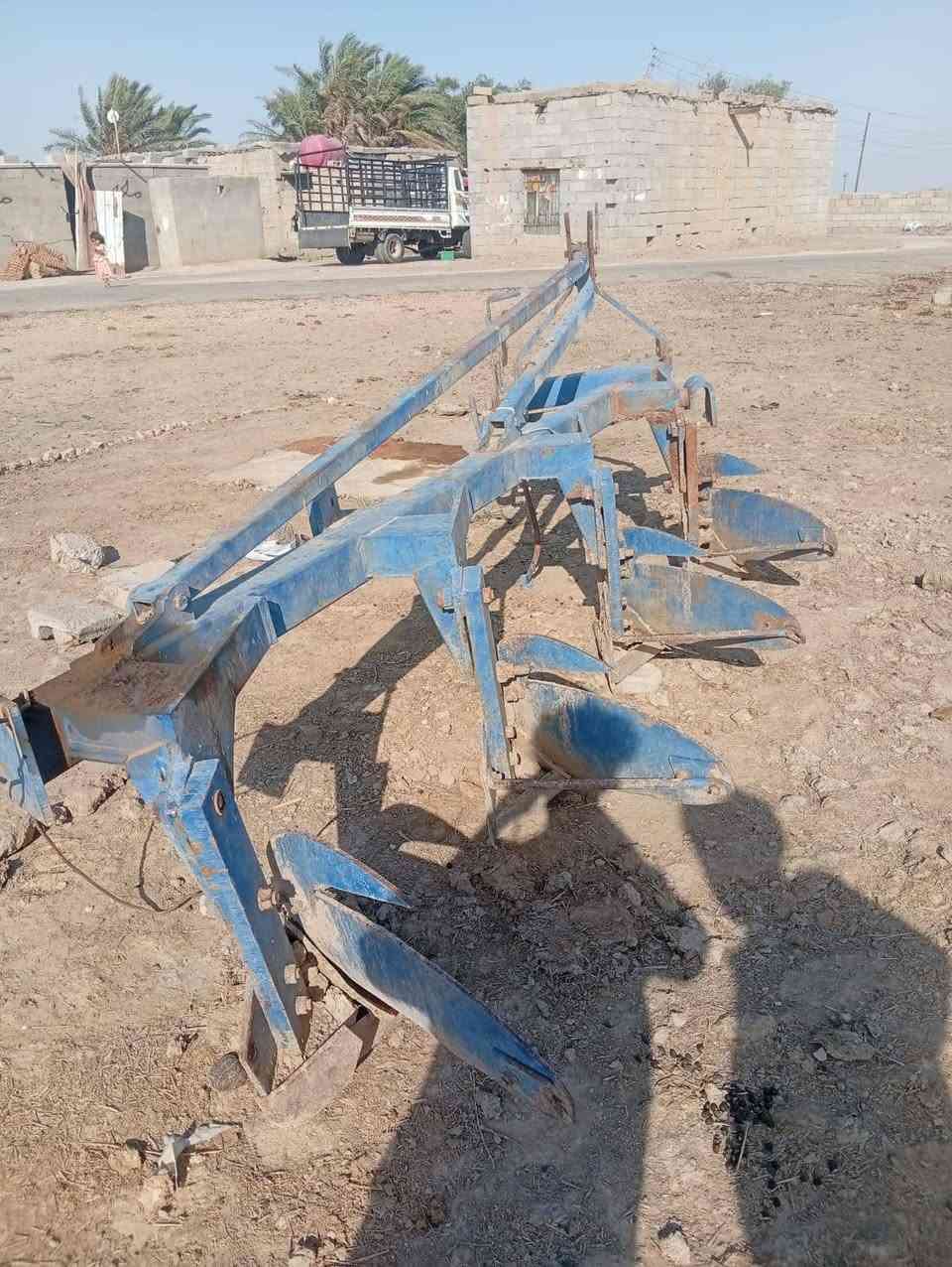 سلام عليكم فدان نظيف حجم ١٢ السعر مليون ونص وبيه مجال ***********
