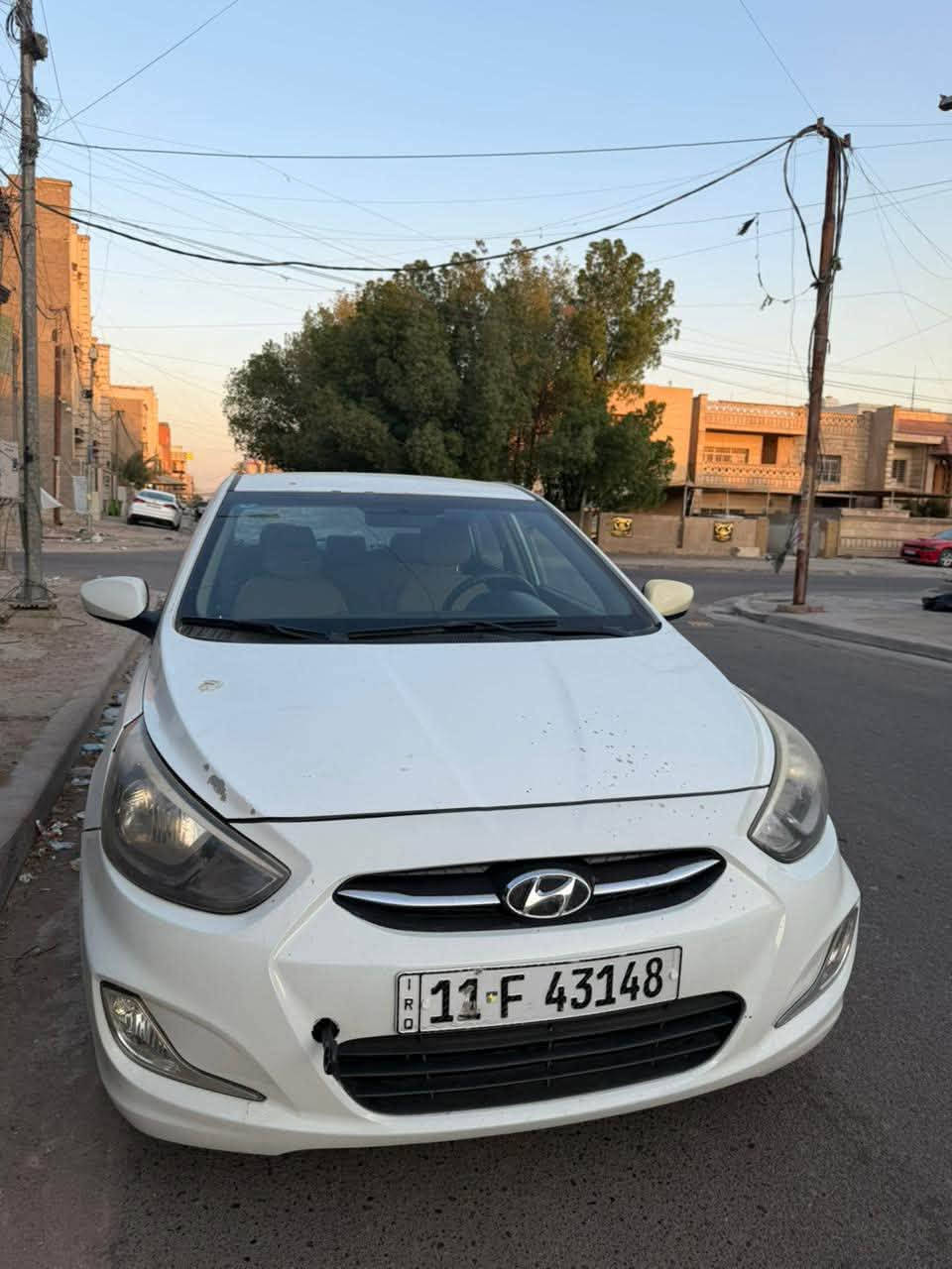 اكسنت 2015 وارد امريكي بدون حادث بامريكا هنا بالعراق بيه جاملغ امامي وهلال الجاملغ الخلفي سيارة جاهزه رقم بغداد الجديد بسمي السعر 77 مكاني بغداد للاستفسار ***********
