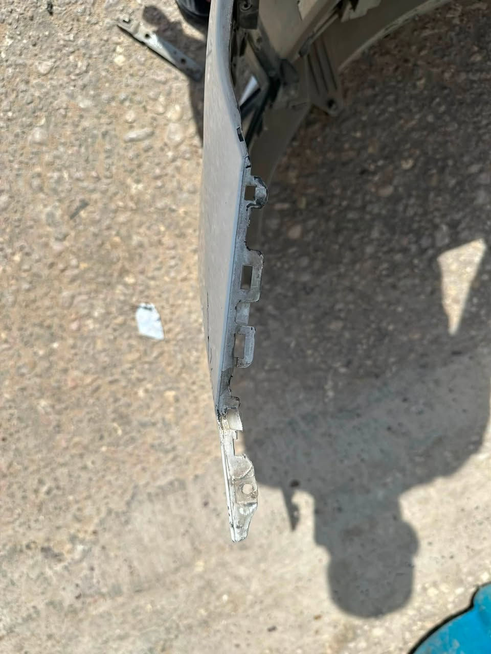 دعاميه اماميه النترا من 21الى 23 امريكي جيب وشد كامله هيه وغراضه بيه كسر بالدعاميه والشباك صغير وهذا الاسود صبغ يروح بوليش سعره 60 الف مكاني النجف ***********
