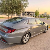 موديل ٢٠٢١  رقم الشاصي منشور  لون سمنتي بدون دواخل بدون اريباك كدام كب...