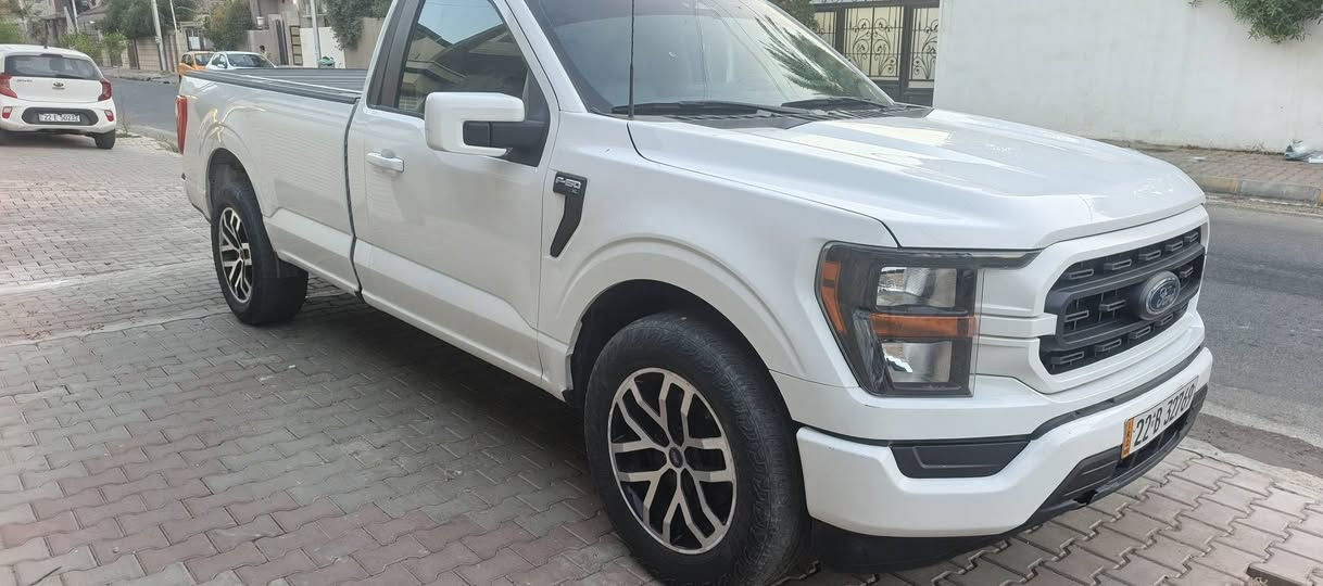 فورد 
موديل 23
ماشية 9000
  كير محرك بشرط 
شرط تحويل سياره كفاله 
ما موجود على فيس الشراي يخابر 
الرقم  ***********
