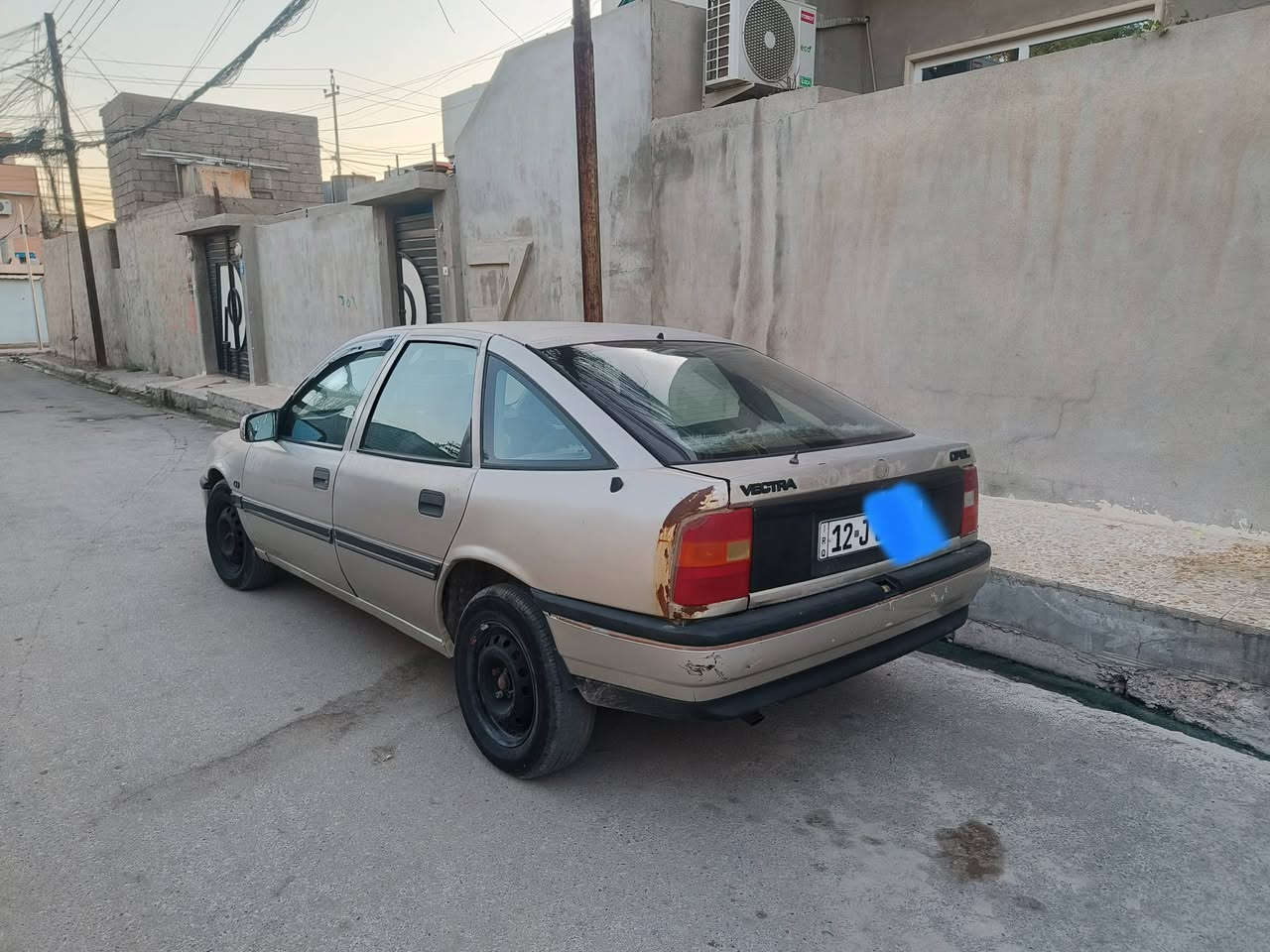اوبل فكترا للبيع
موديل 92
حجم.   18
بدون صبغ فقط الدوائر 
الرقم.   نينوى. الماني شرط التحويل 
السعر.    37 ورقه بيها مجال 
***********
