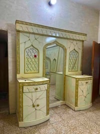 � غرفة نوم ملكية كاملة للبيع 👑 ✨ طقم غرفة نوم ملكي بتصميم فخم وأنيق 🤍 ...