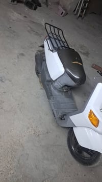خوان دراجه بيكم للبيع دراجه نضيفه تخبل خير من الله كابريتر جديد ودراجه...