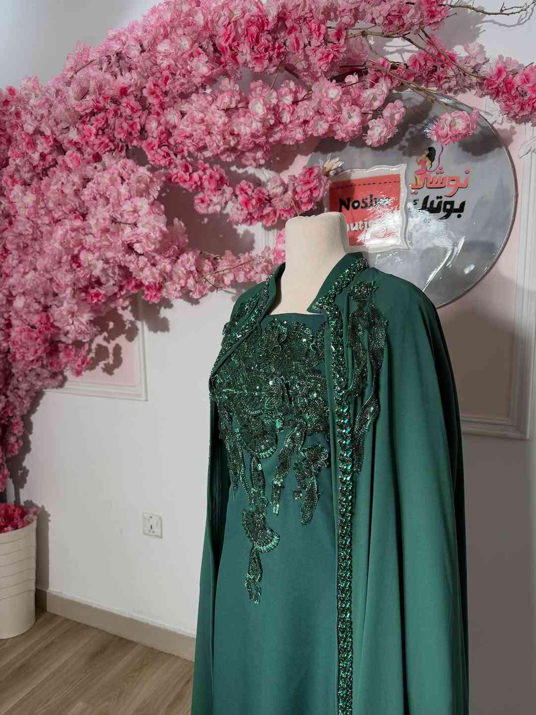 قفطان • فستان • مشغول كرستال