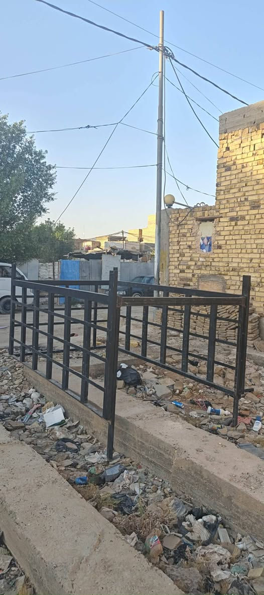 السلام عليكم محجر للبيع نضيف حيل ب150 وبي مجال قليل الشراي يتصل *********** مكان نجف
