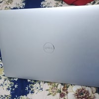 الموديل: Dell XPS 15 9570 (شاشة 15.6 بوصة، مضادة للتوهج). المعالج: Int...