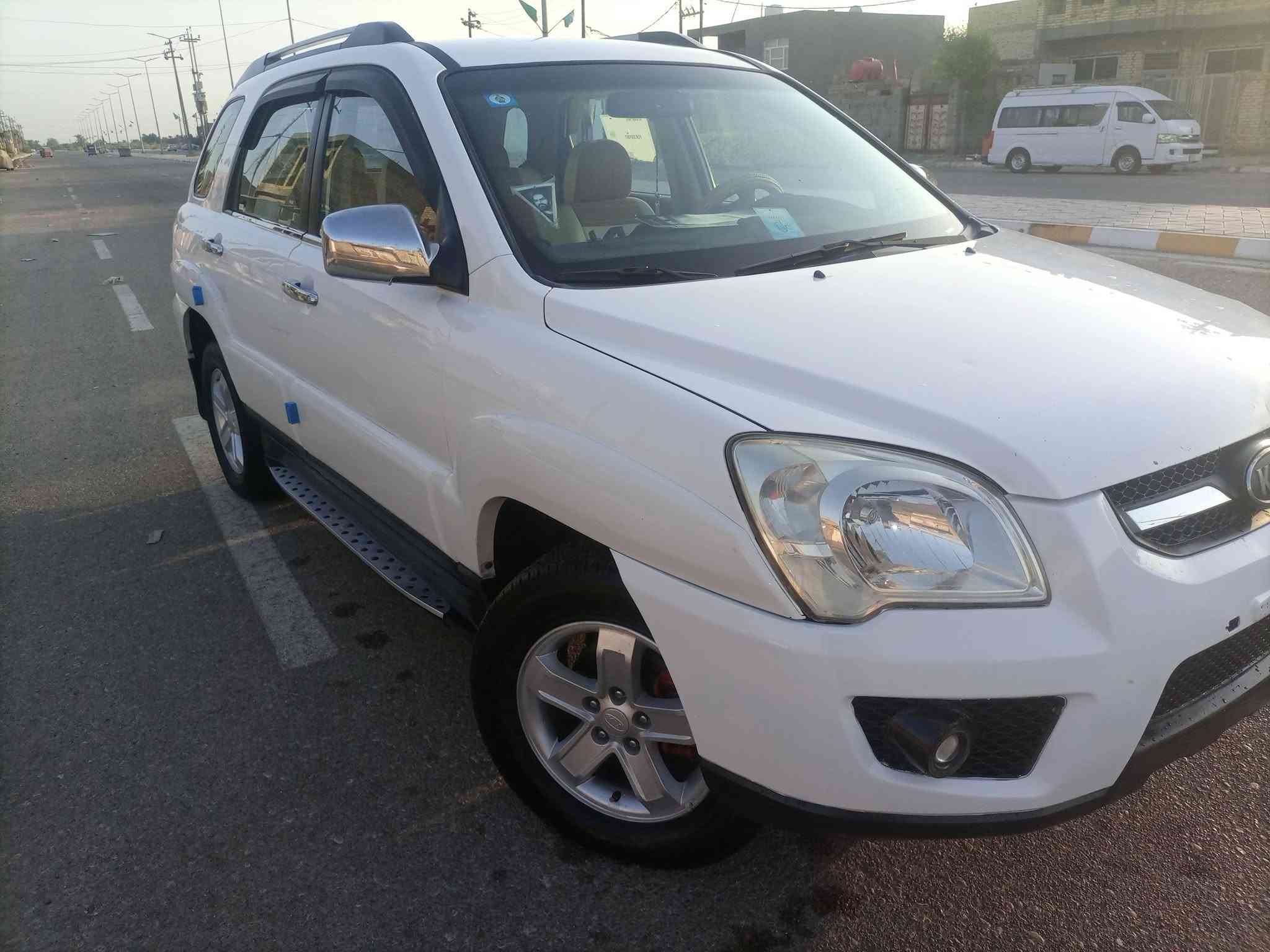 سلام عليكم جميعاً
*للبيع سبورتج 2009 خليجي (( كفاله )) 

* گير مكينه لا تنقيص و لا تبخير 

* تبريد ثلج الله شاهد قبل أيام سويته ب 400 الف ثلاجه ، كمبريسر كله جديد.

* تدفئه ، هيتر جامه خلفية 

* شاشة ، كامره دواره 

* دوشمه جديدة كشنات و گاعية .

* 5 ويل كب 

* صدر امامي خلفي حدادية كله جديد دبلات كله جديد .

* تخم تايررر نظيف .

* دوووس جدد

* سستم نيكل كامل .

لايت عالي ناصي ، سكنات زنون ، مازده جديده 

* دبل گزوز .

* باتري جديد 

* عبوه و مسطره و فيت بم جدد .

* اواكس بلوتوث . 

* نظام سكيورتي مالتها سيارة ما محرره 

* جهاز انذار .

 *سنتر لوك ، سويچ و ريمونت 

* گيچات ابو الساعه مو گلوب 

* رقم انگليزي ، النجف الأشرف 

هزه جديده و سنوية ما ساقطه 

سيارة مشروع وطني وين ما يعجبك 

مداور ثاني يوم ،  رقم مميز

 

ب ,(( اسمي ب اسمي السيارة ))

الله شاهد سيارة احلى من الصور تجي و تشوف استخدام شخصي جناي من البيت للدوام .

مكاني واسط  ،

 للاتصال /      ***********
