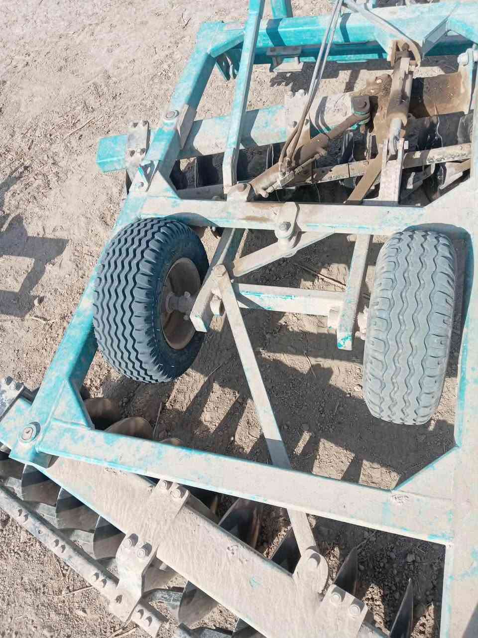 دسك للبيع للاستفسار الاتصال
***********/ ***********
