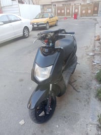 شباب عندي هاي دراجه كاطعه ناريه بس اني بيع كوم هاذ رقمي 07746849964 مك...