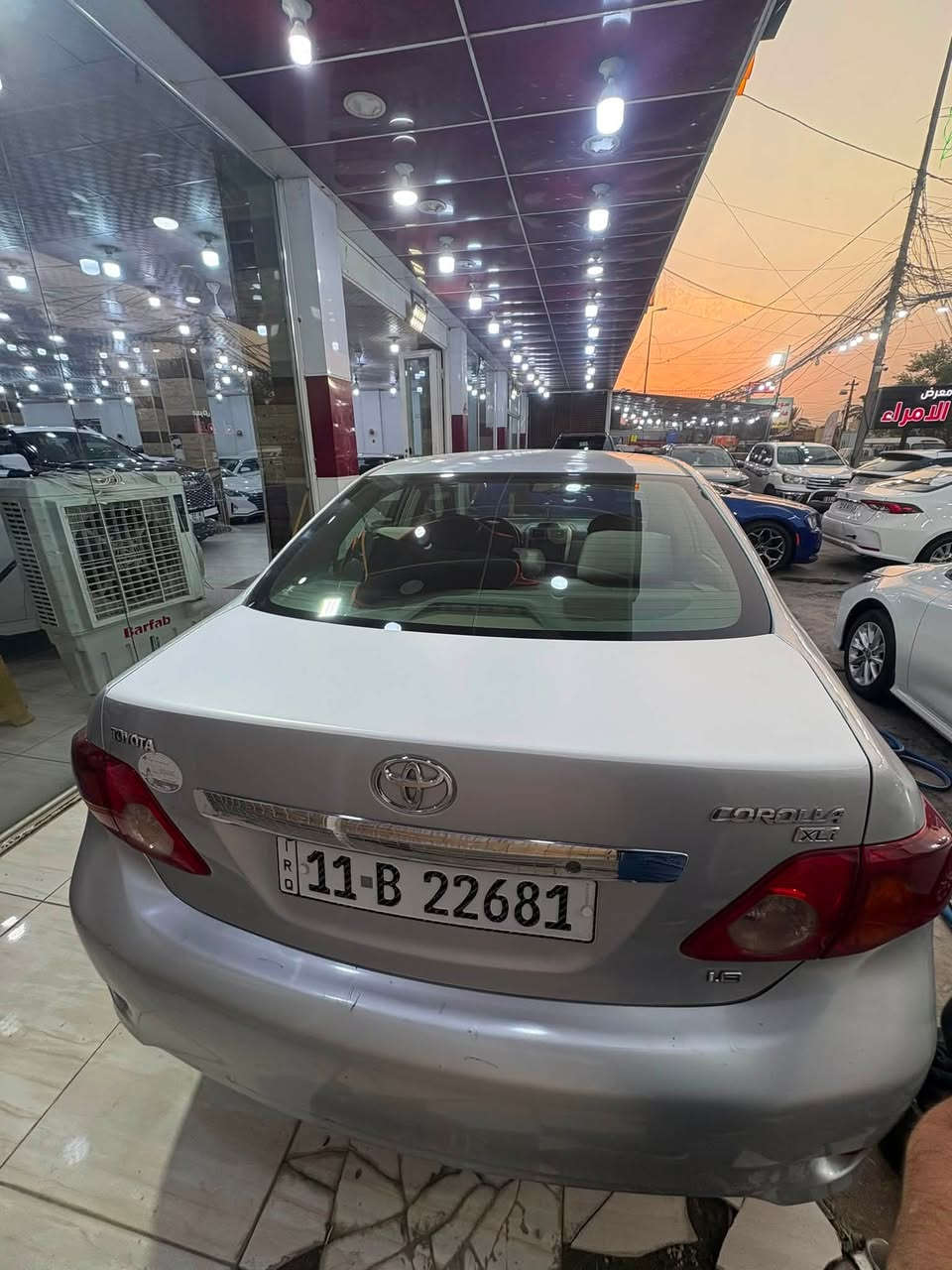 تحبه طيبه
للبيع كورلا 2008 كفاله عامه من الصبغ عدا بارد قليل بقبق الجنطه موضح بالسونار وبيه حالوب بسيط  ماشيه 140 Km حقيقي السياره جديده بمعنى الكلمه محرك 1800 
مكان : بغداد
السعر 115 وبيه مجال بسيط 
للاستفسار: ***********
