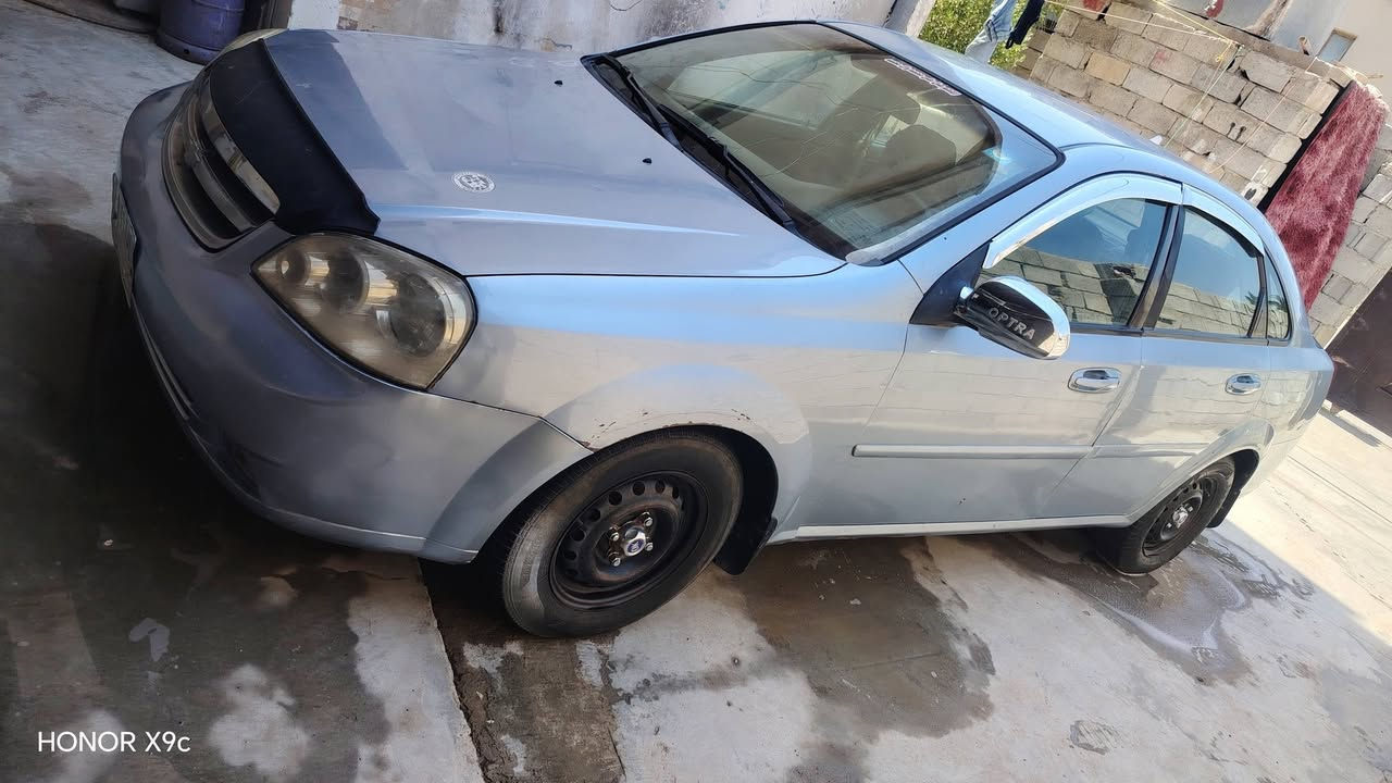 اوبترة موديل ٢٠١٠ رقم ديالى كير اوتو سنوية لغاية ٢٧ كير ومحرك نضيف تحويل مباشر سيارة نضيف مال جناي تخم تاير صدر نضيف سيارة ناعمة وترايك وين متريد السعر ٥٧ وبيهة مجال بيهة سونار مرفق مع صور السيارة  مكان السيارة ديالى بعقوبة للاتصال ***********
